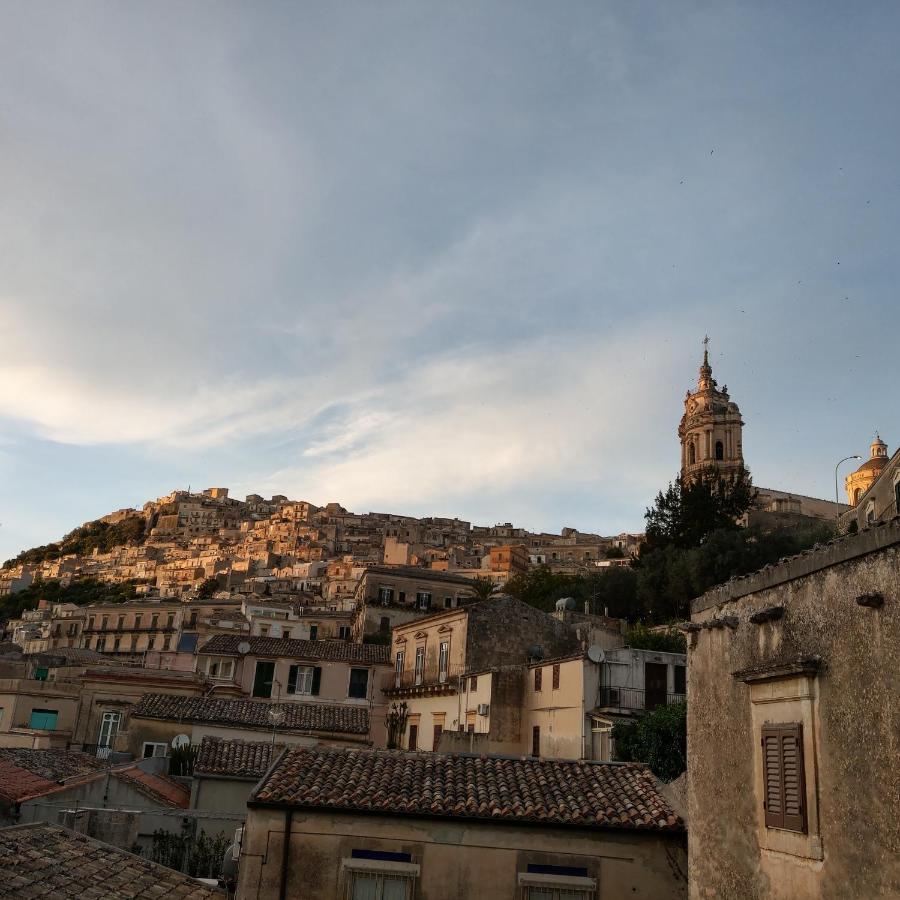 Casa Mavi Limite Delle Due Matrici Villa Modica Luaran gambar