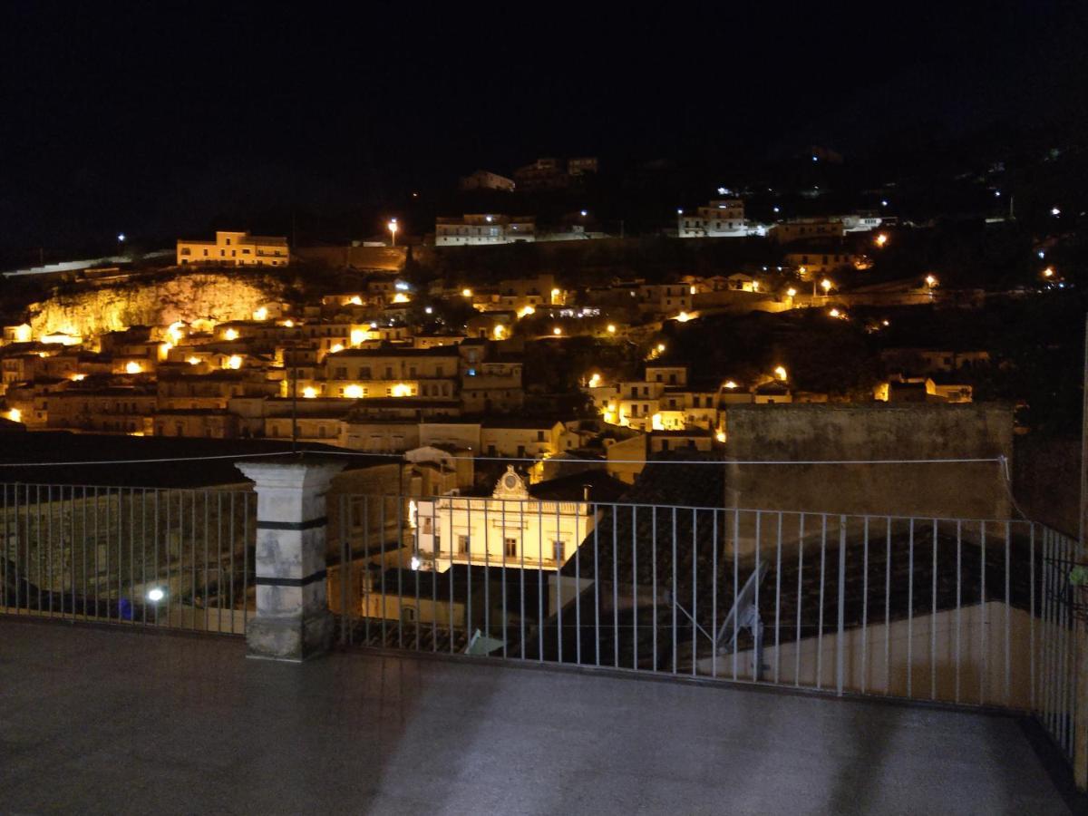 Casa Mavi Limite Delle Due Matrici Villa Modica Luaran gambar
